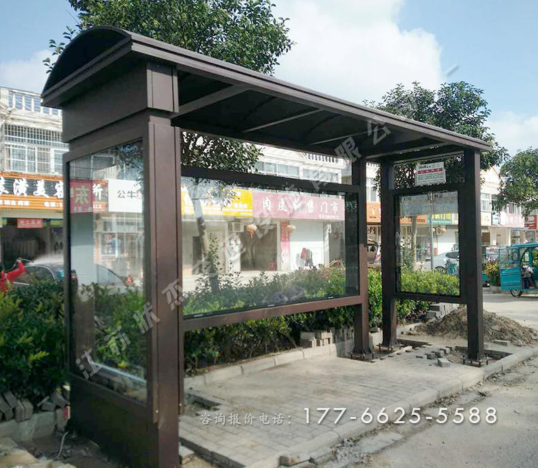 江蘇鹽城鄉(xiāng)鎮(zhèn)簡(jiǎn)約公交車站臺(tái)